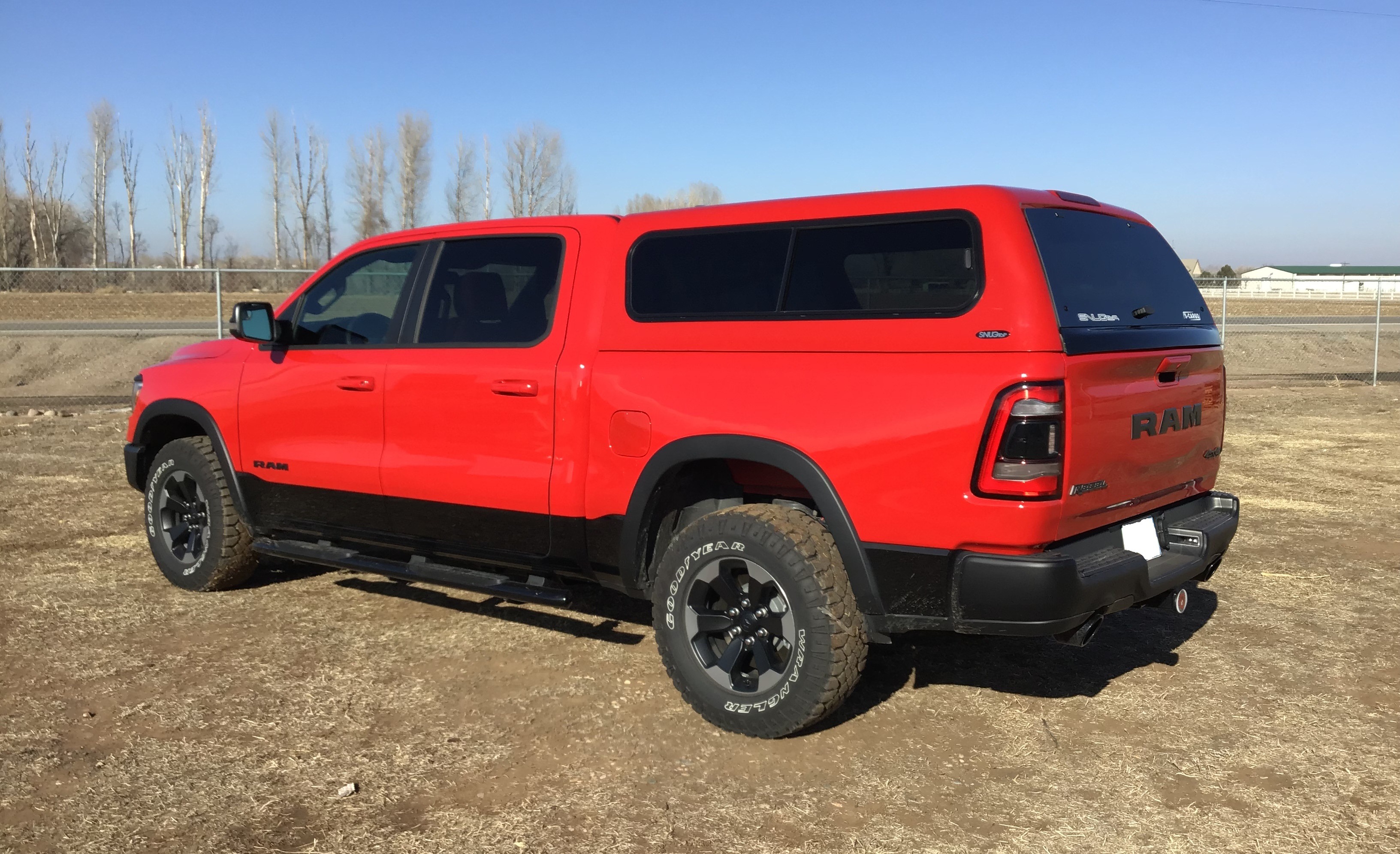 Products Truck Caps and Tonneau Covers SNUGTOP